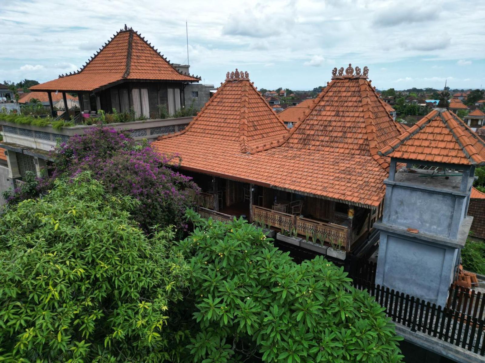 Holiday home Lastana Joglo *